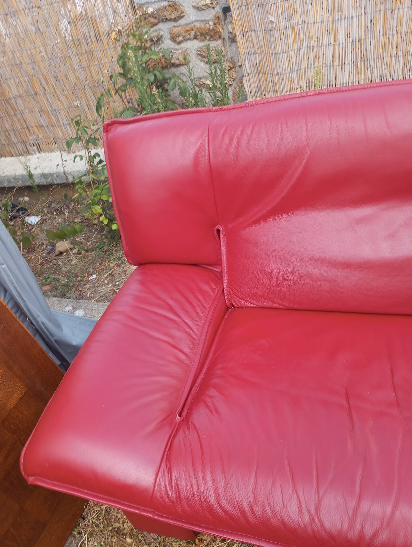 Italian 3-seater sofa in the style of Nicoletti Salotti.