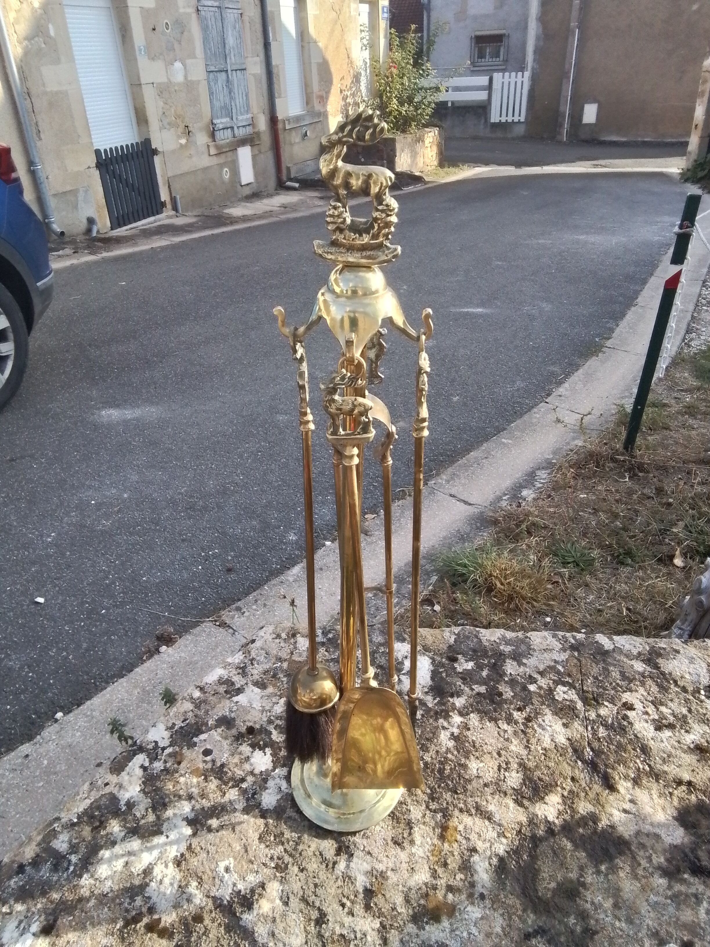 Brass fireplace servant