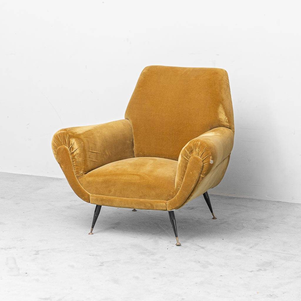 Pair of vintage velvet armchairs in Gigi Radice style – Italian design 1950s