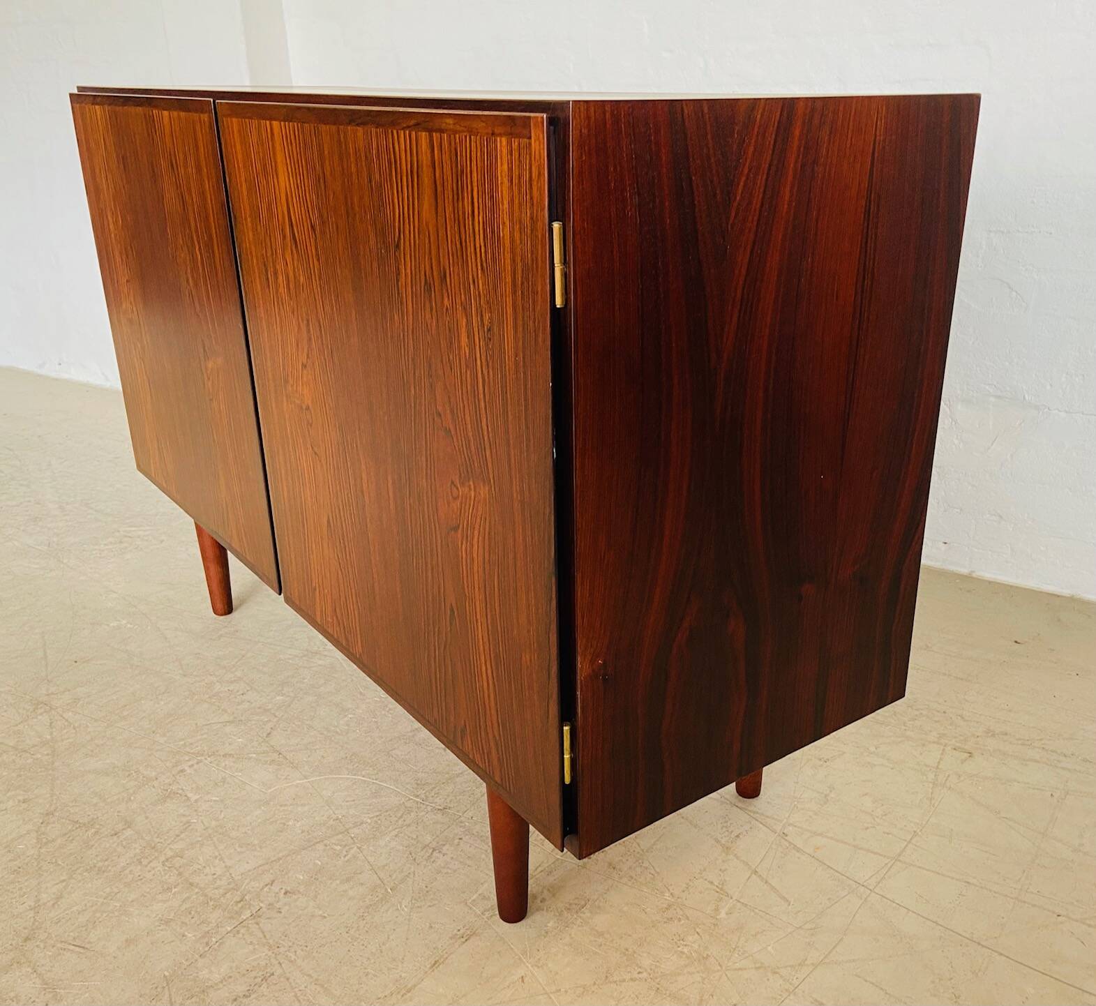 Vintage retro Danish mid-century rosewood sideboard by Gunni Omann, 1960s