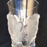 Lalique collection small vase crystal pattern art nouveau chene leaves