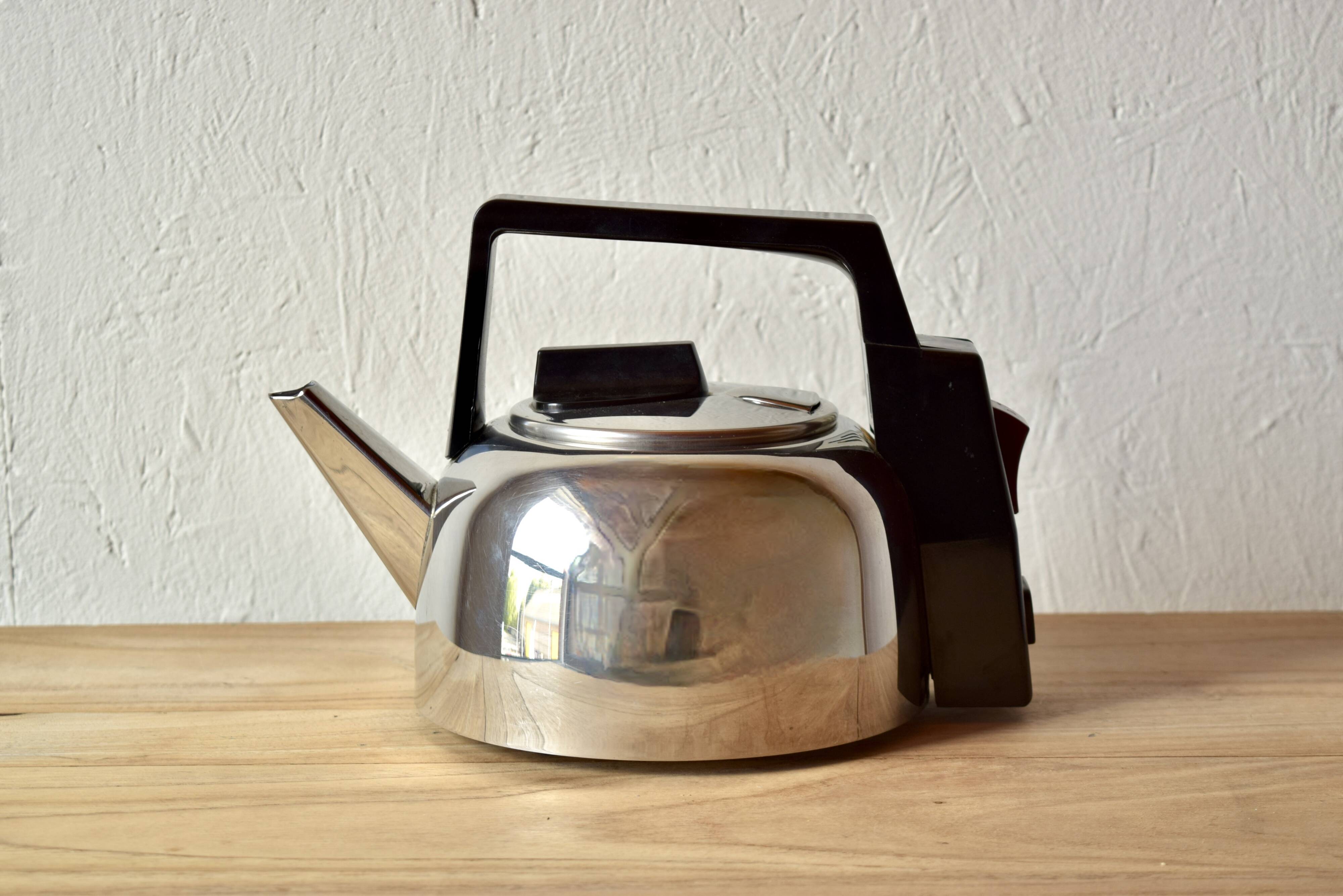 Bouilloire électrique vintage Creda en métal chromé et Bakélite - Made in U.K. - 1960
