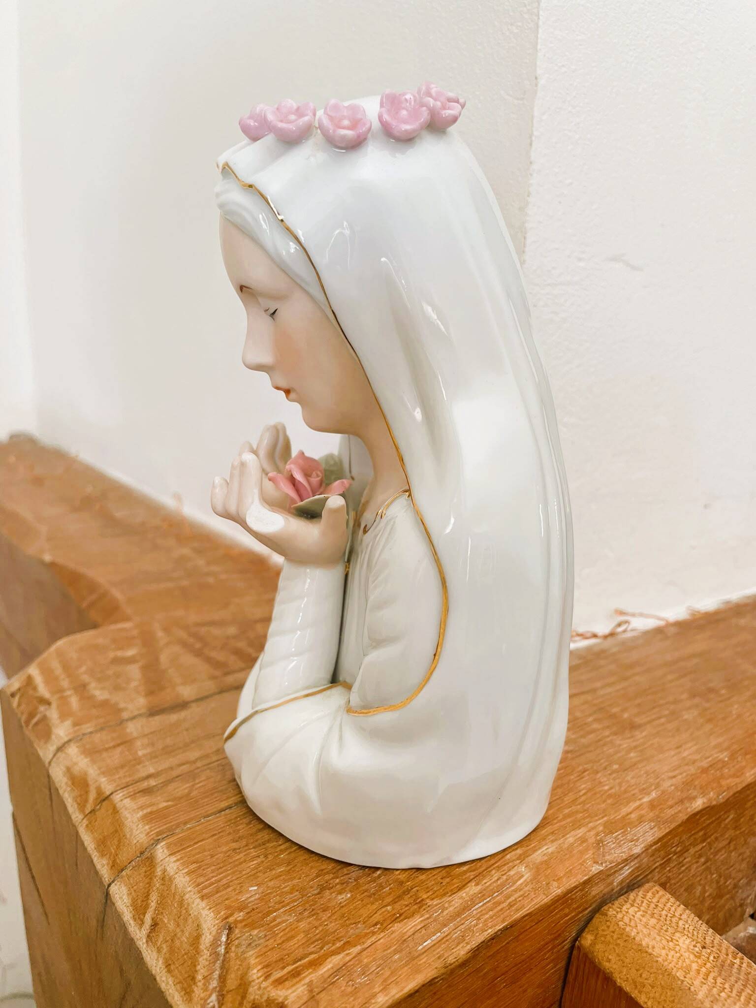 Sculpture de la vierge Marie vintage