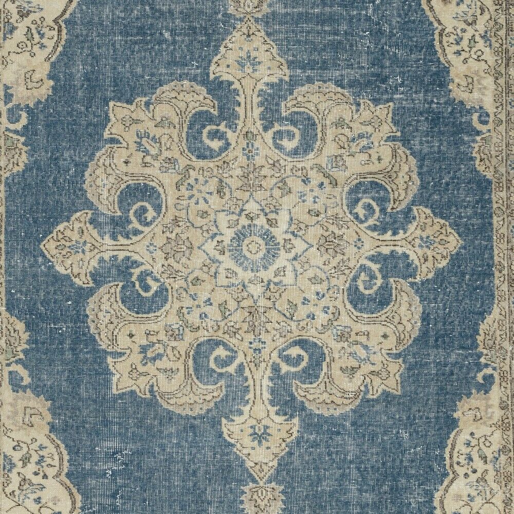 Vintage Turkish Rug. Hand-Knotted Wool Area Carpet with Medallion Motif