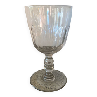 1 stem glass for water or red wine, Medicis model, 19th century.