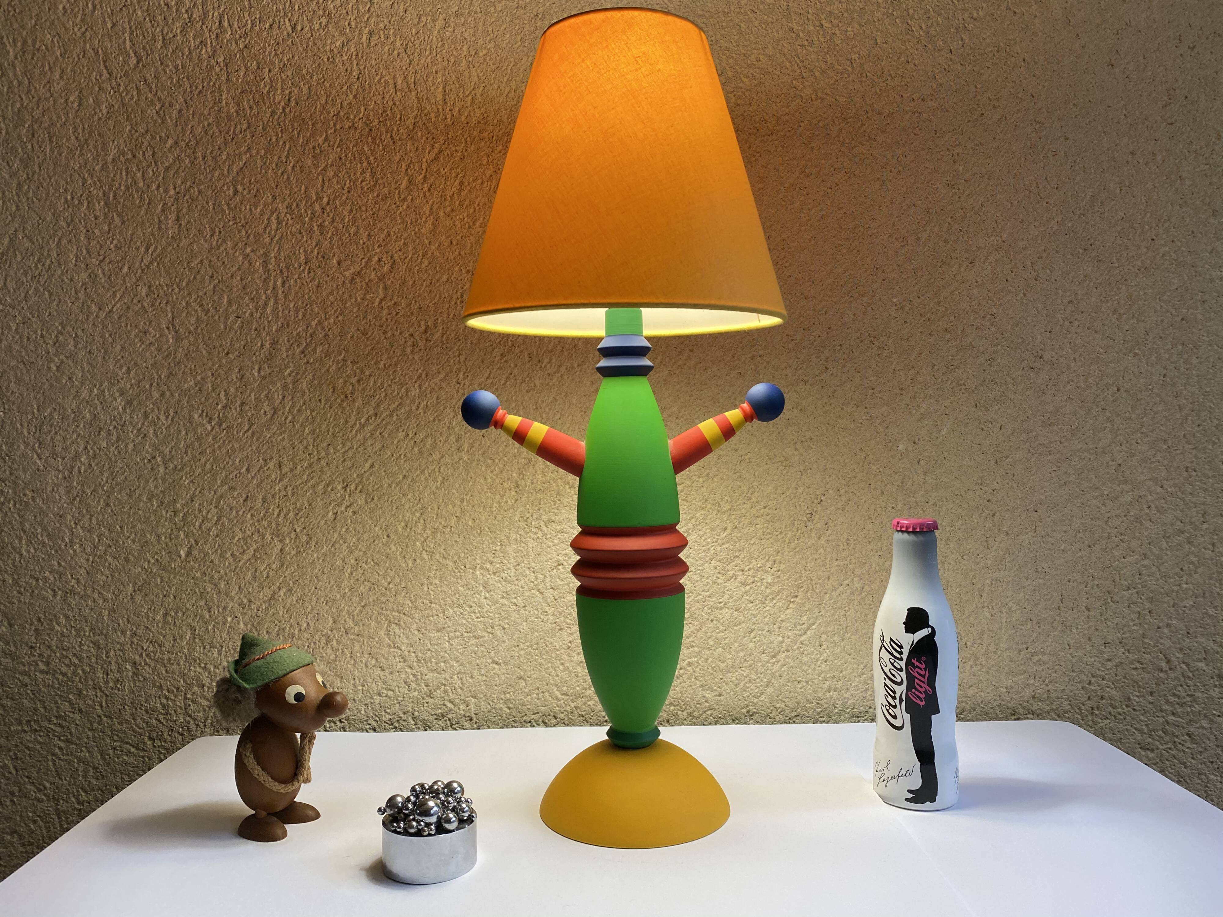 Lampe de table Totem design Olivier Vilatte vintage années 80 Memphis style