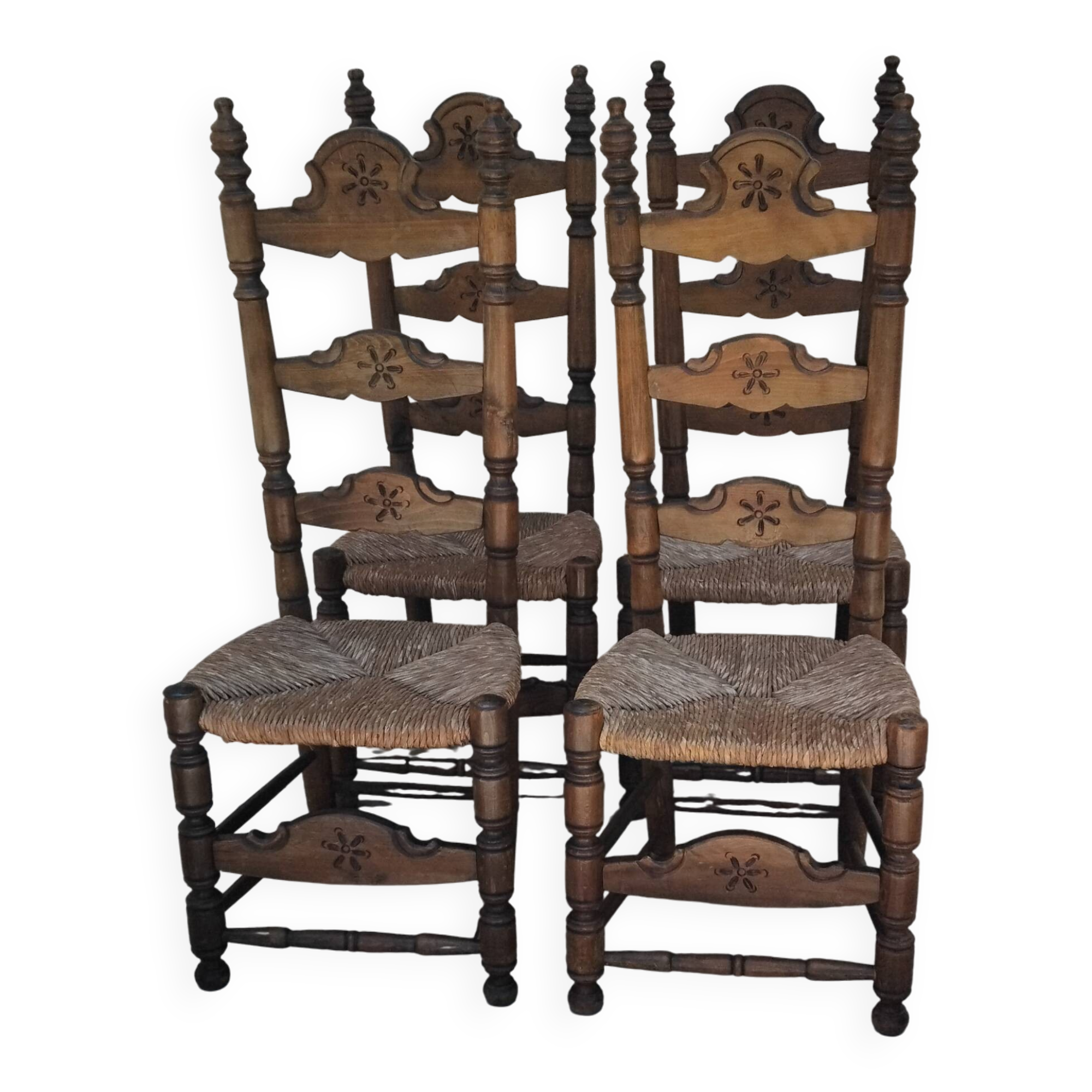 4 antique Provençal wooden chairs