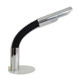 Italian flexible desk lamp Targetti Sankey by E Belinni chrome metal. Year 70