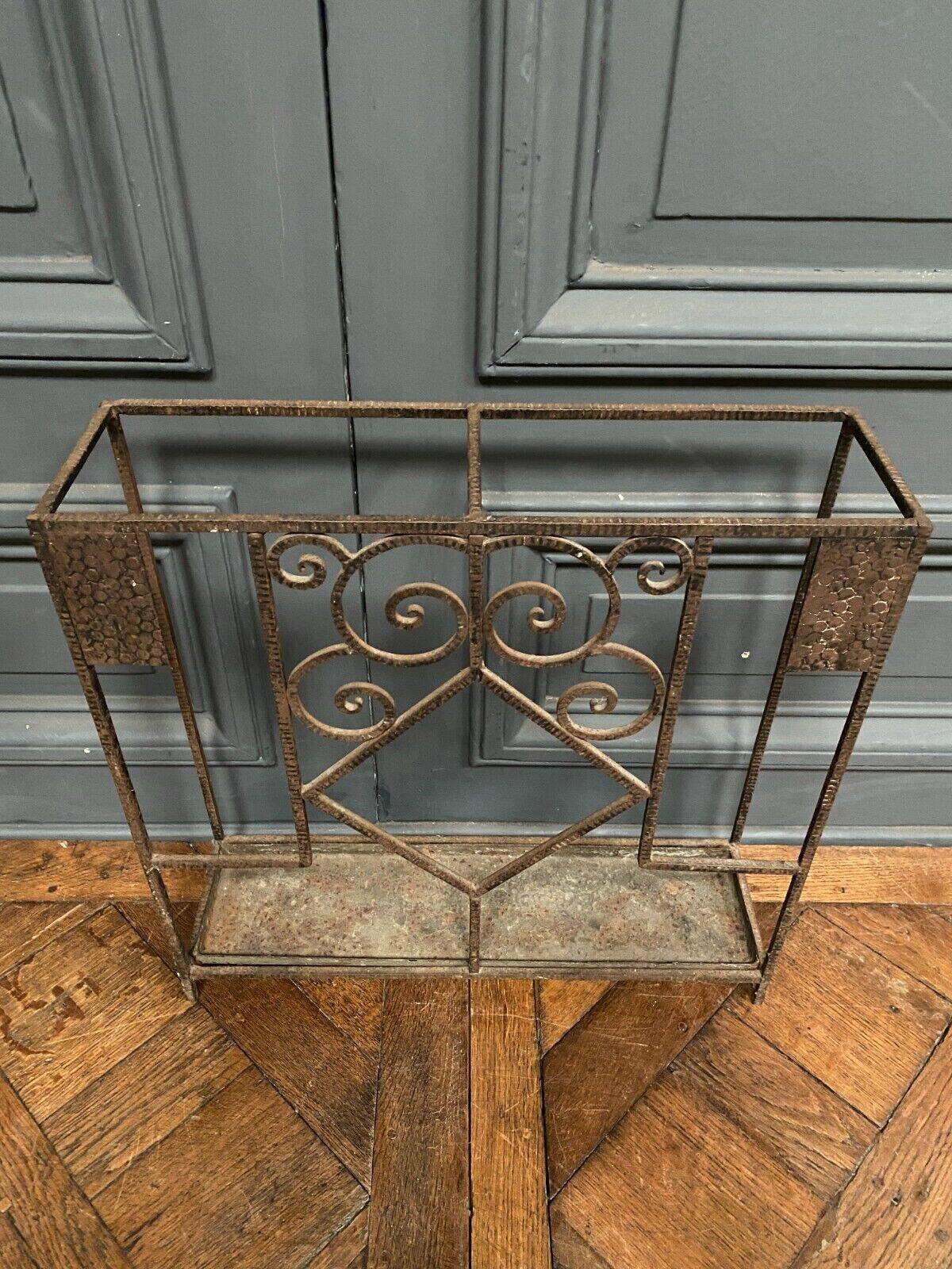Art Deco umbrella stand in hammered ironwork 1930
