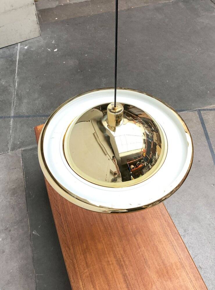 Postmodern Italian vintage brass suspension UFO model S-481 by Luci Italia, 1970s.