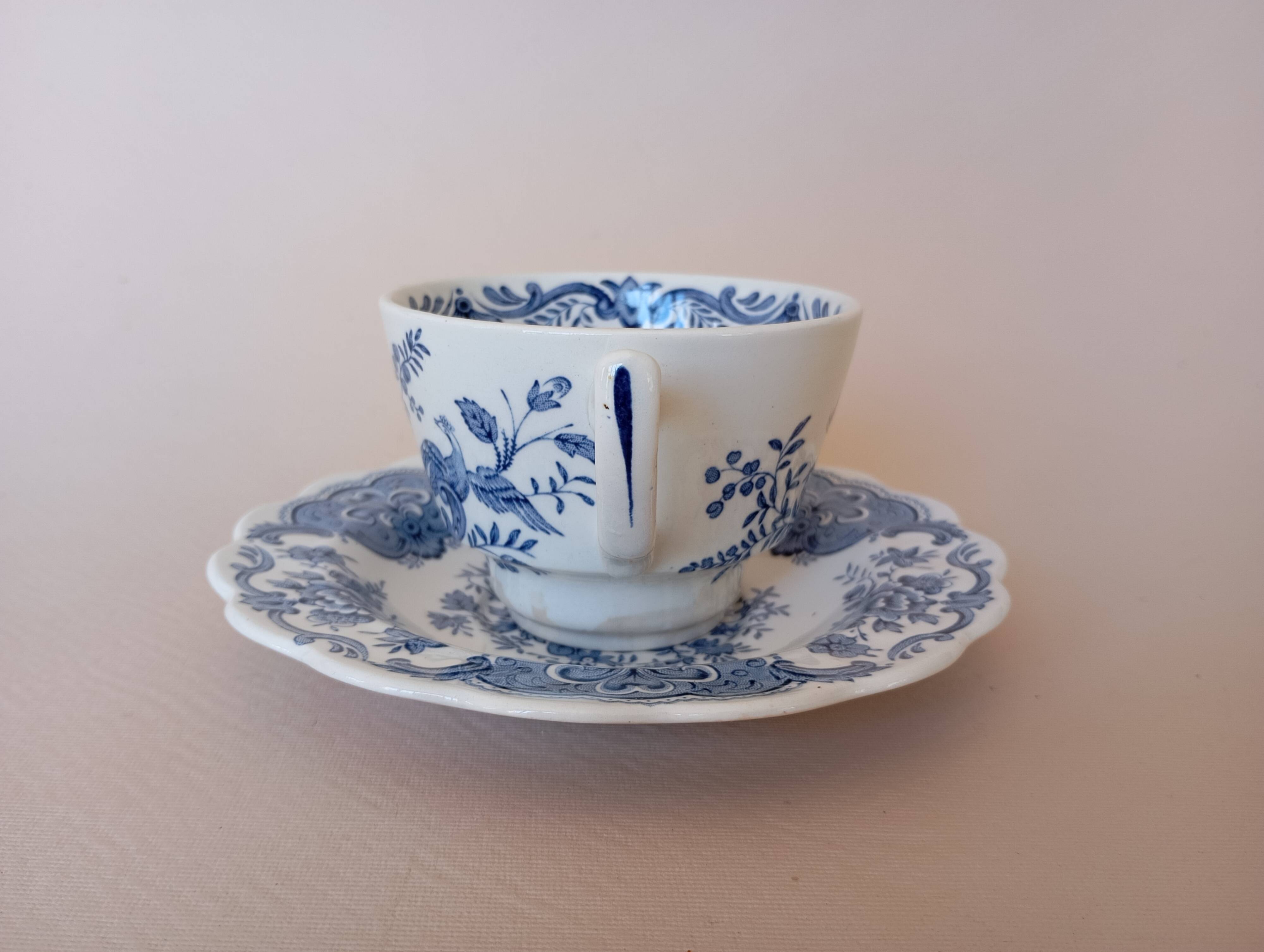 4 Ridgway (Staffordshire) blue "Windsor" English cups