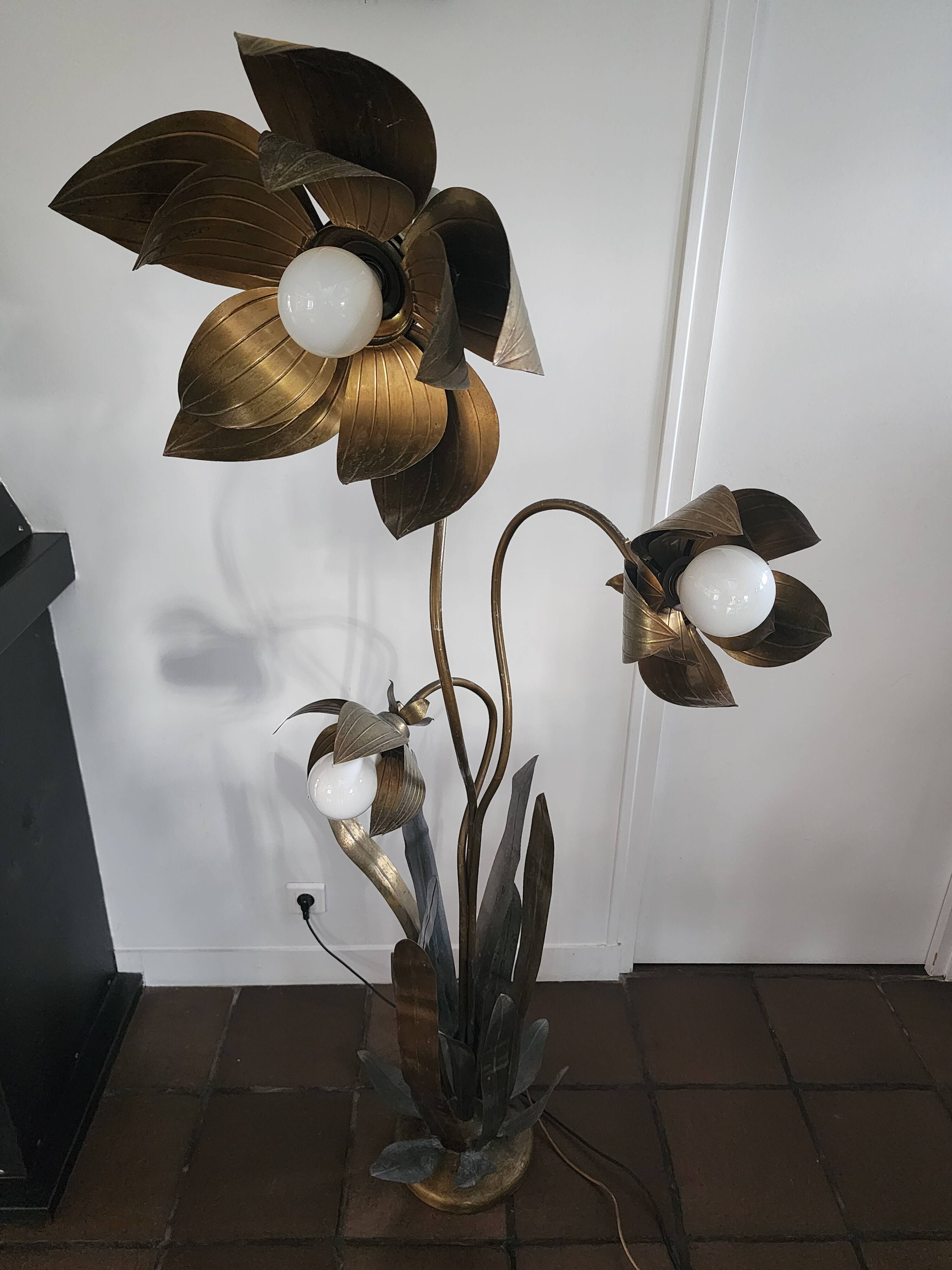 Vintage Hollywood Regency Flower Floor Lamp 1960