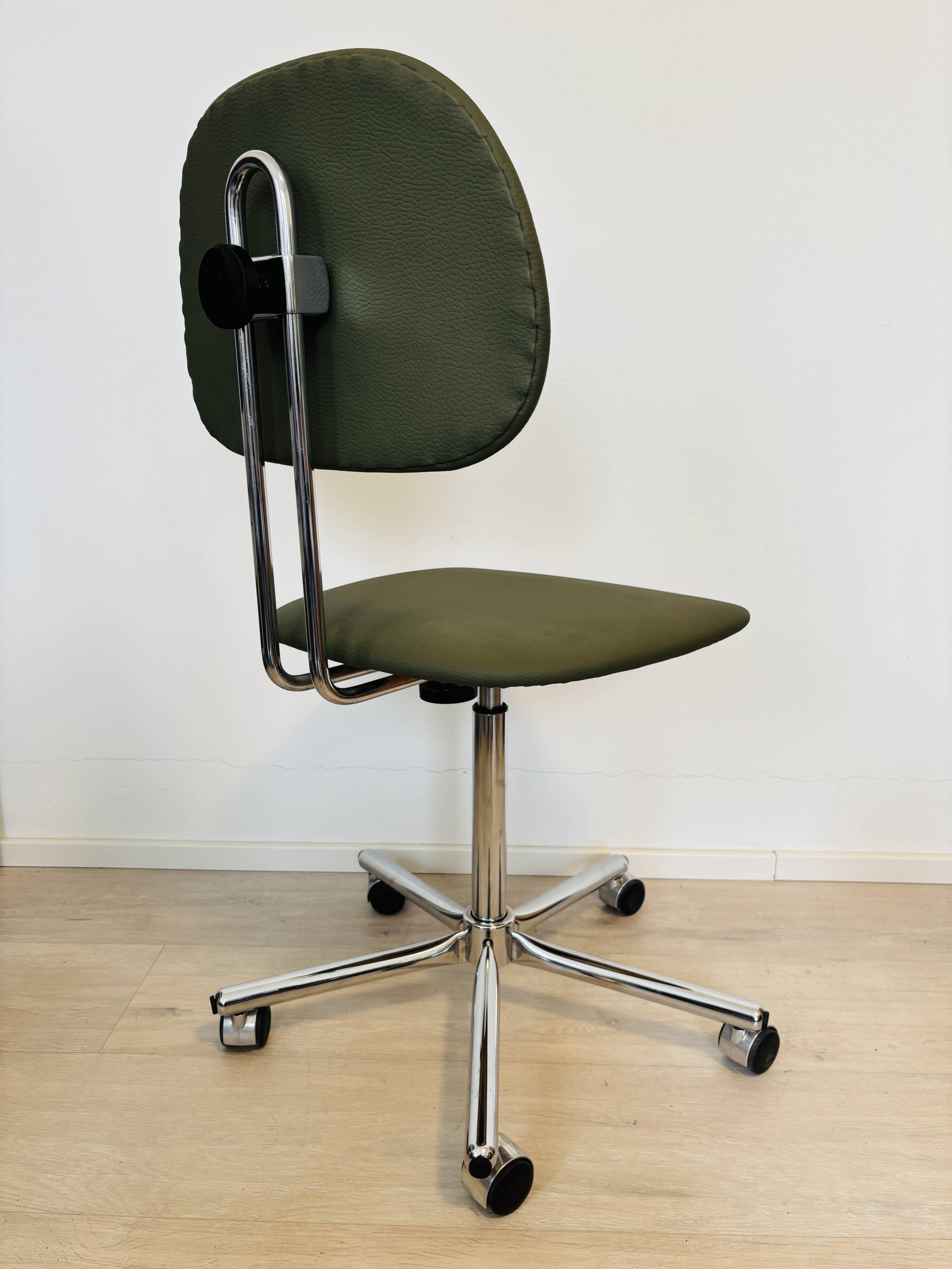 Fully Restored Vintage Desk Chair Nobareto by Kovona, Czechoslovakia 1970’s