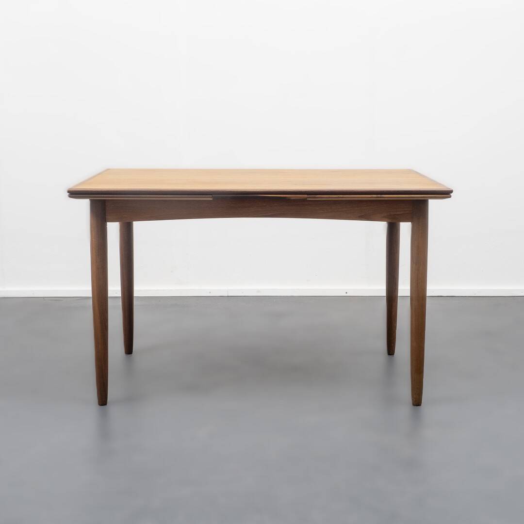 Dining table, vintage, Danish design, two extensions