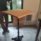Table de bistrot