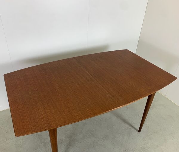 table à manger en teck du milieu du siècle par Tom Robertson, années 1960