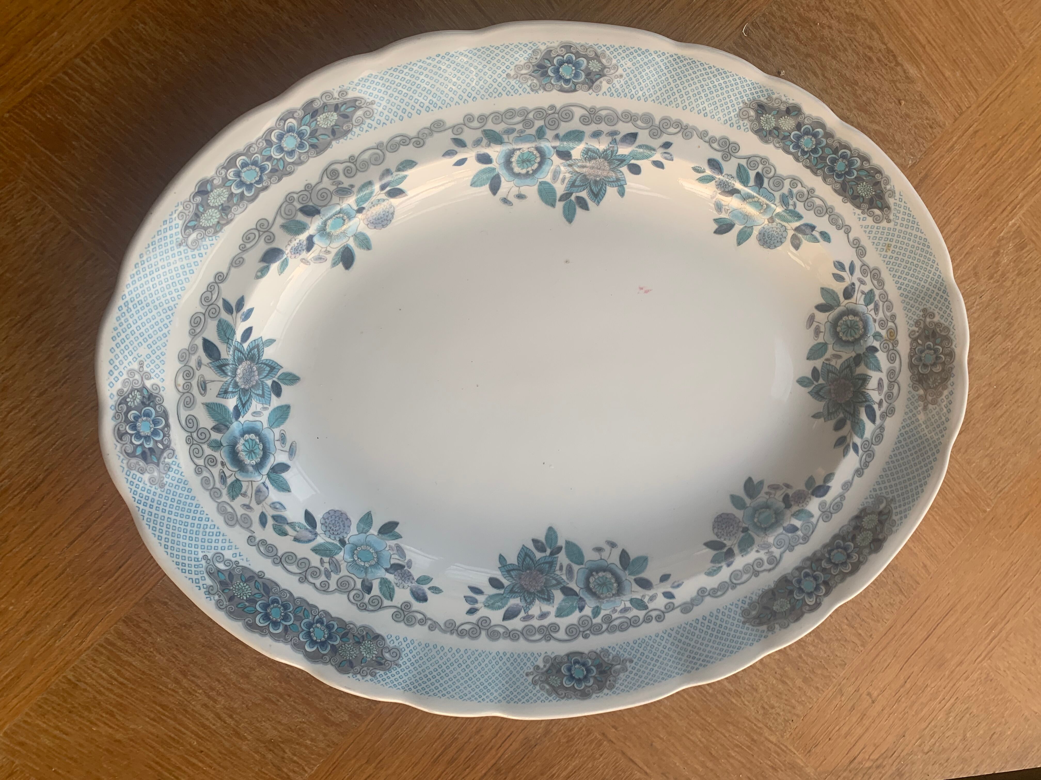 Large serving dish pontesa patterns blue flowers in vintage porcelain