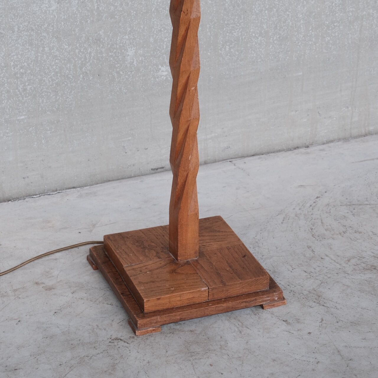 Turned Wooden Mid-Century French Floor Lamp