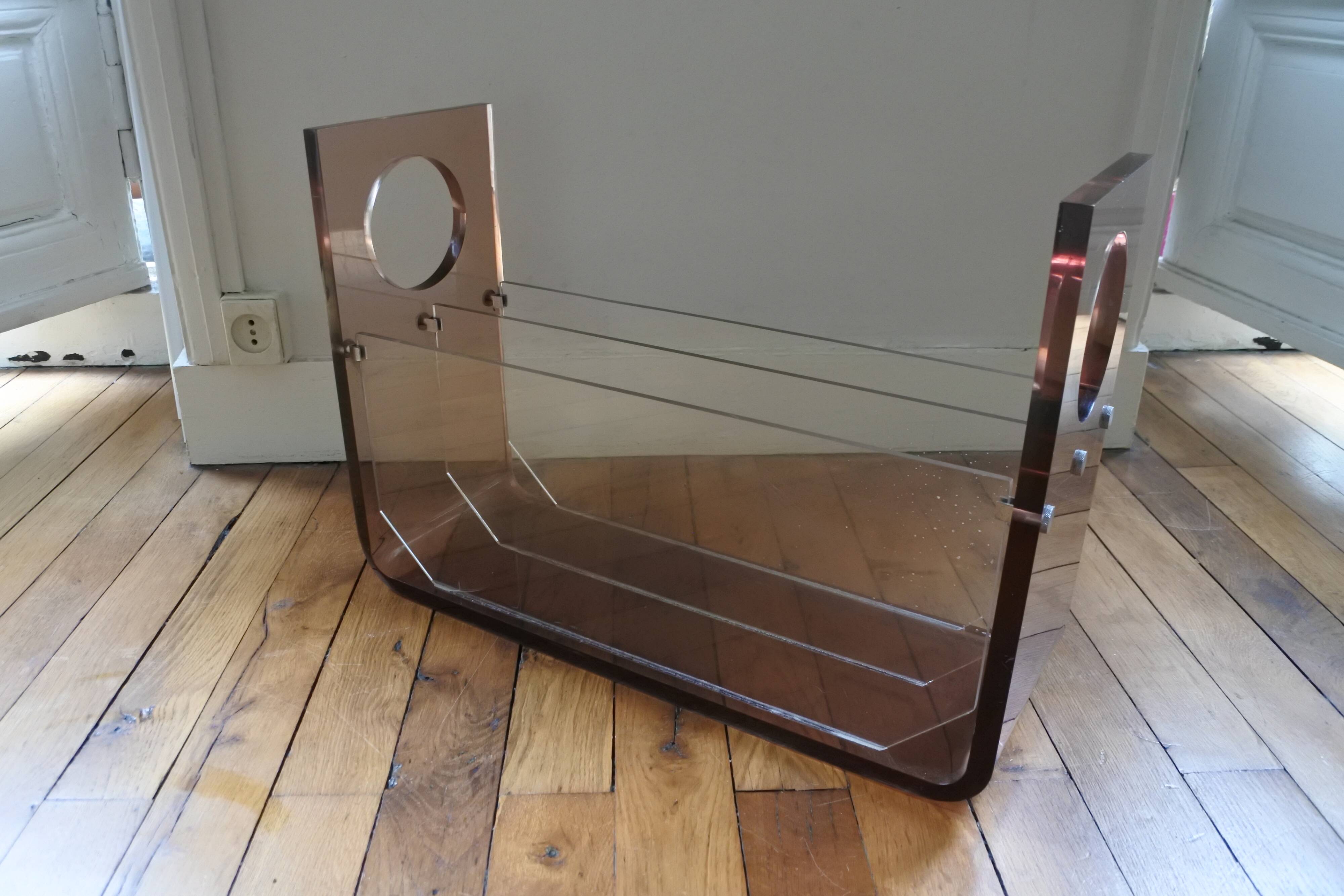 Plexiglass magazine rack