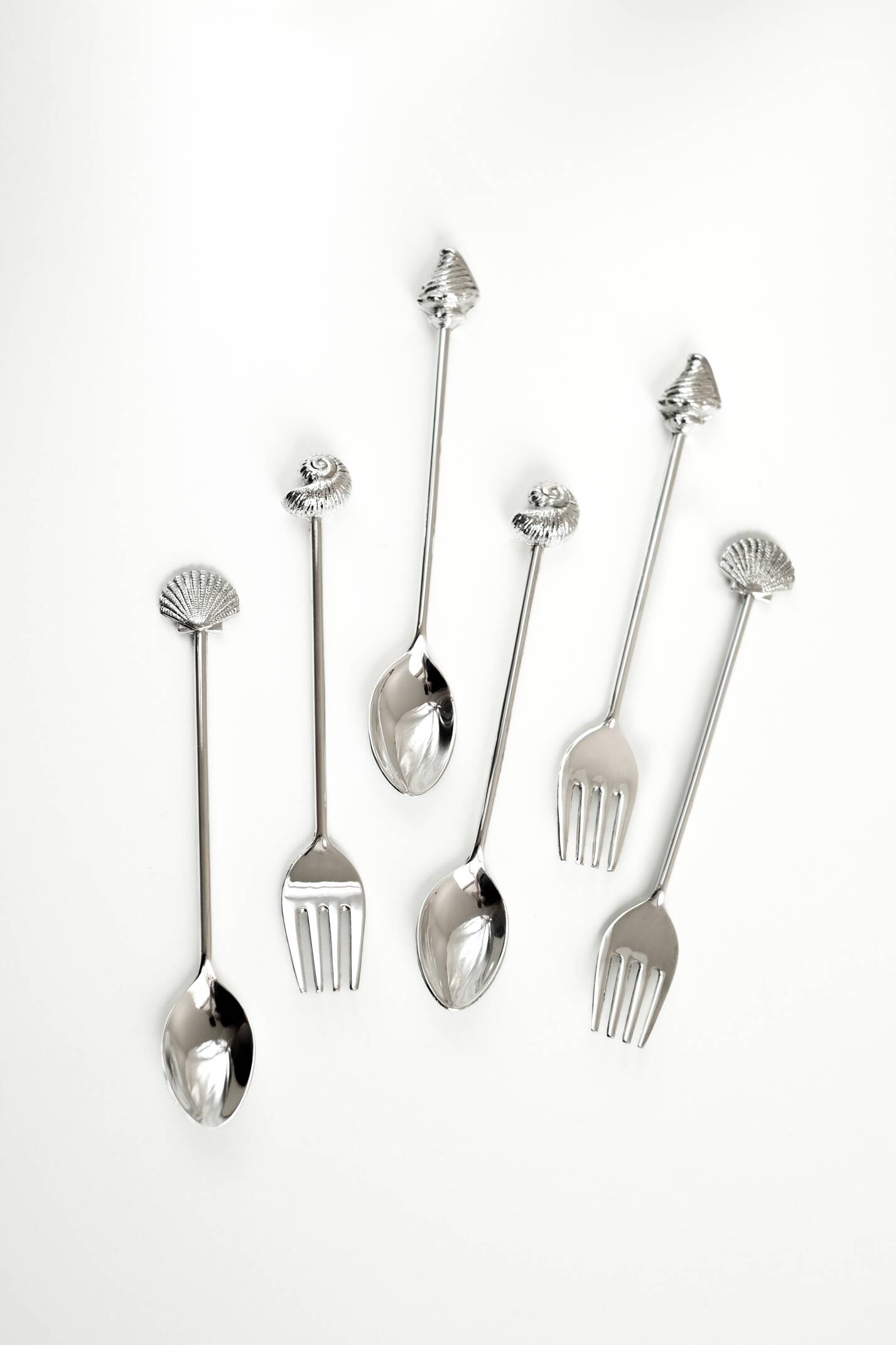 Silver-plated seashell cutlery set