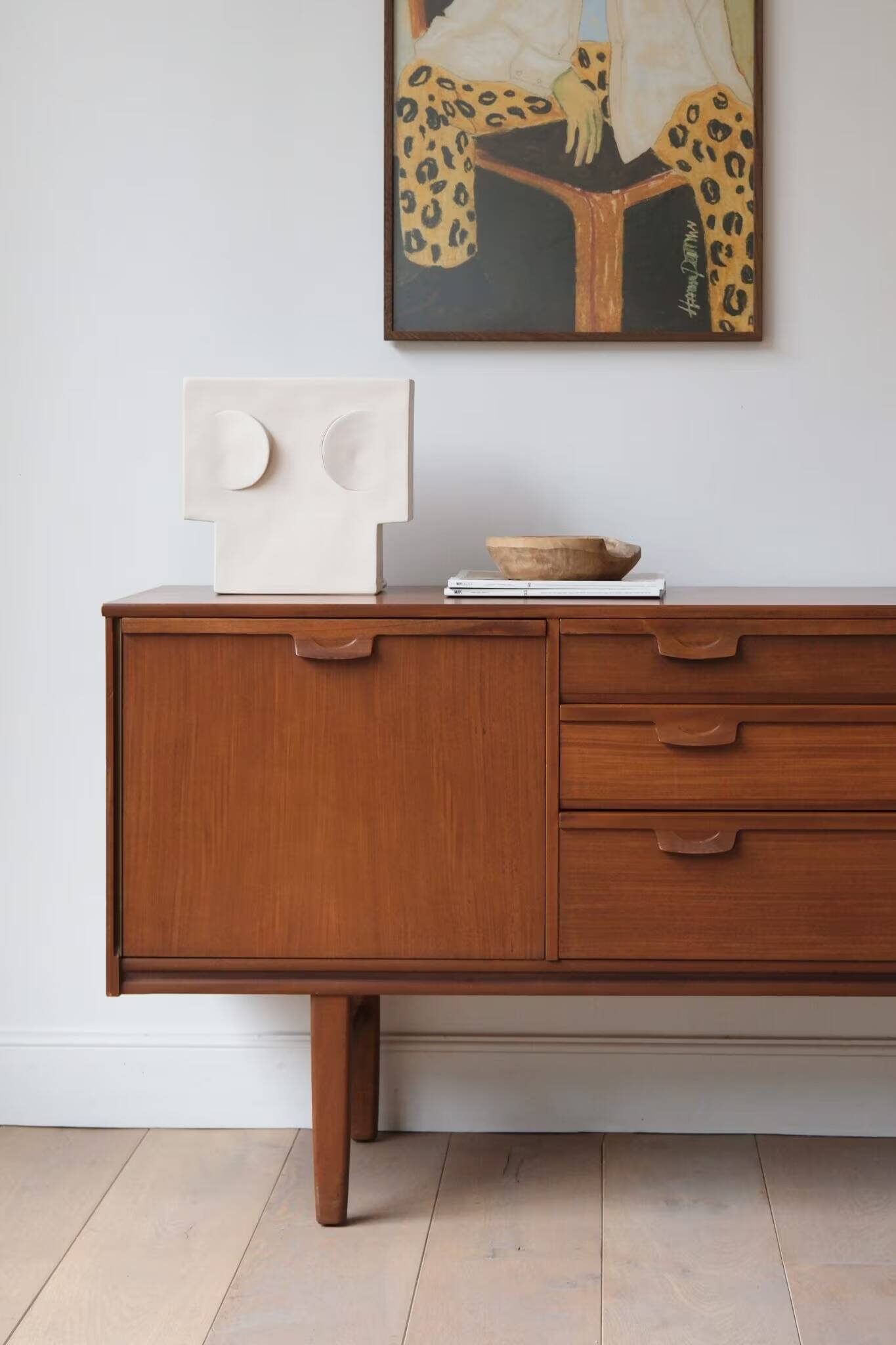 VINTAGE TEAK SIDEBOARD