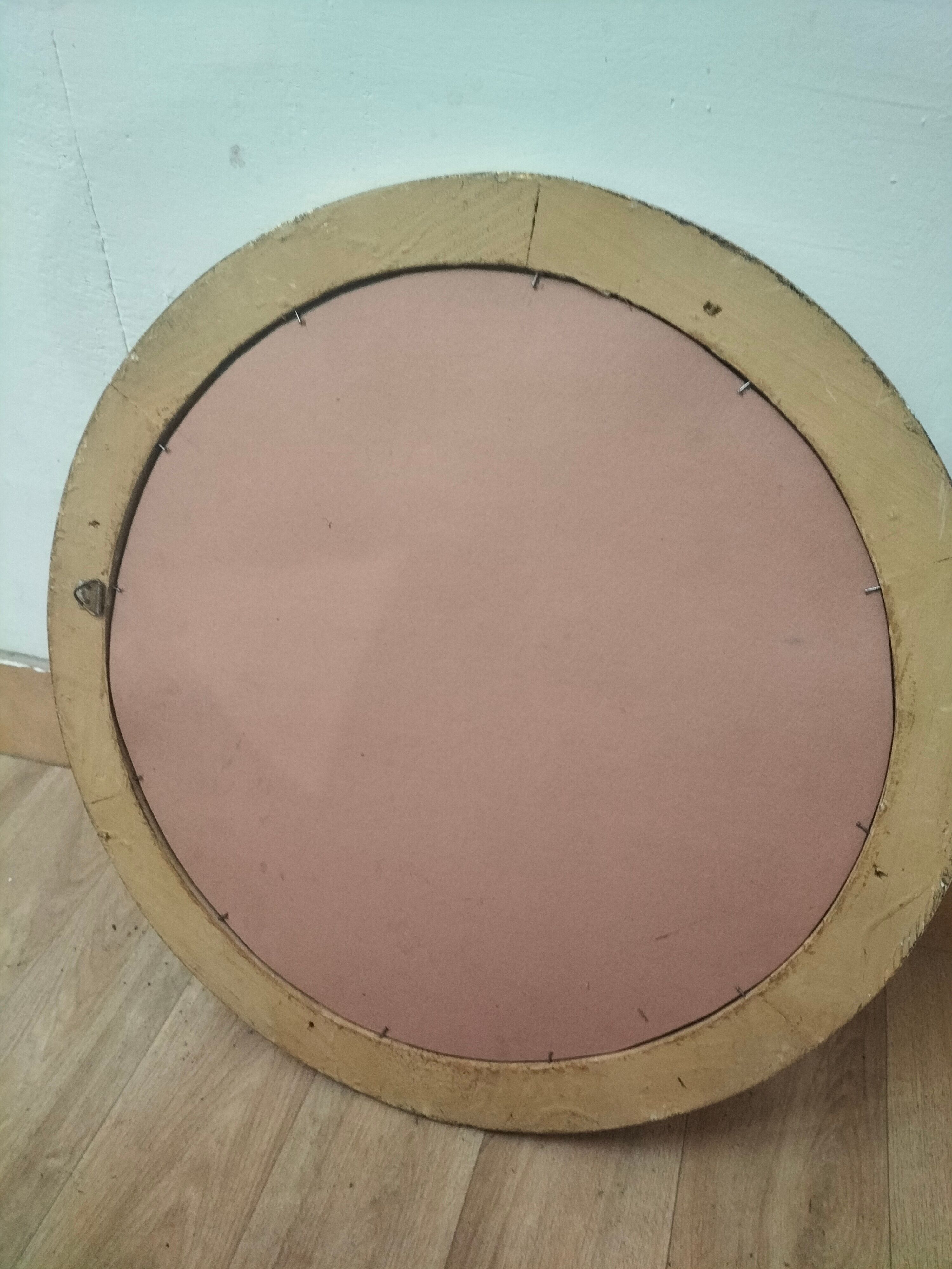 Round golden mirror, 46 cm