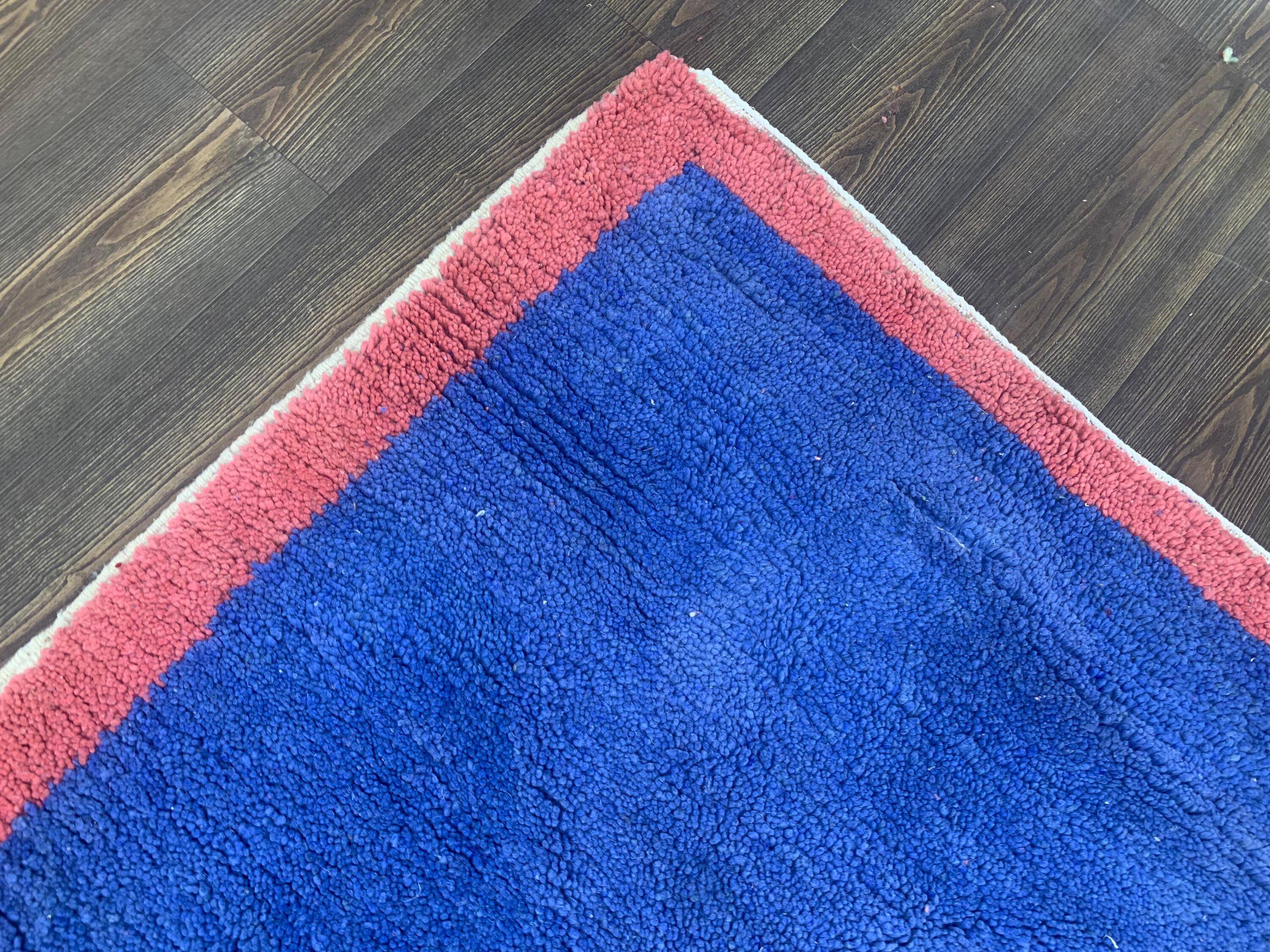 Traditional handmade carpet 250cm x 150cm Moroccan