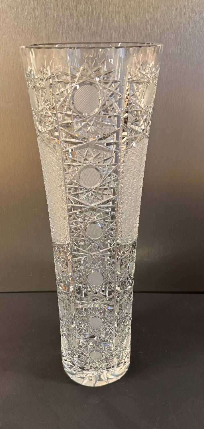 Large Bohemian crystal vase, 20th century