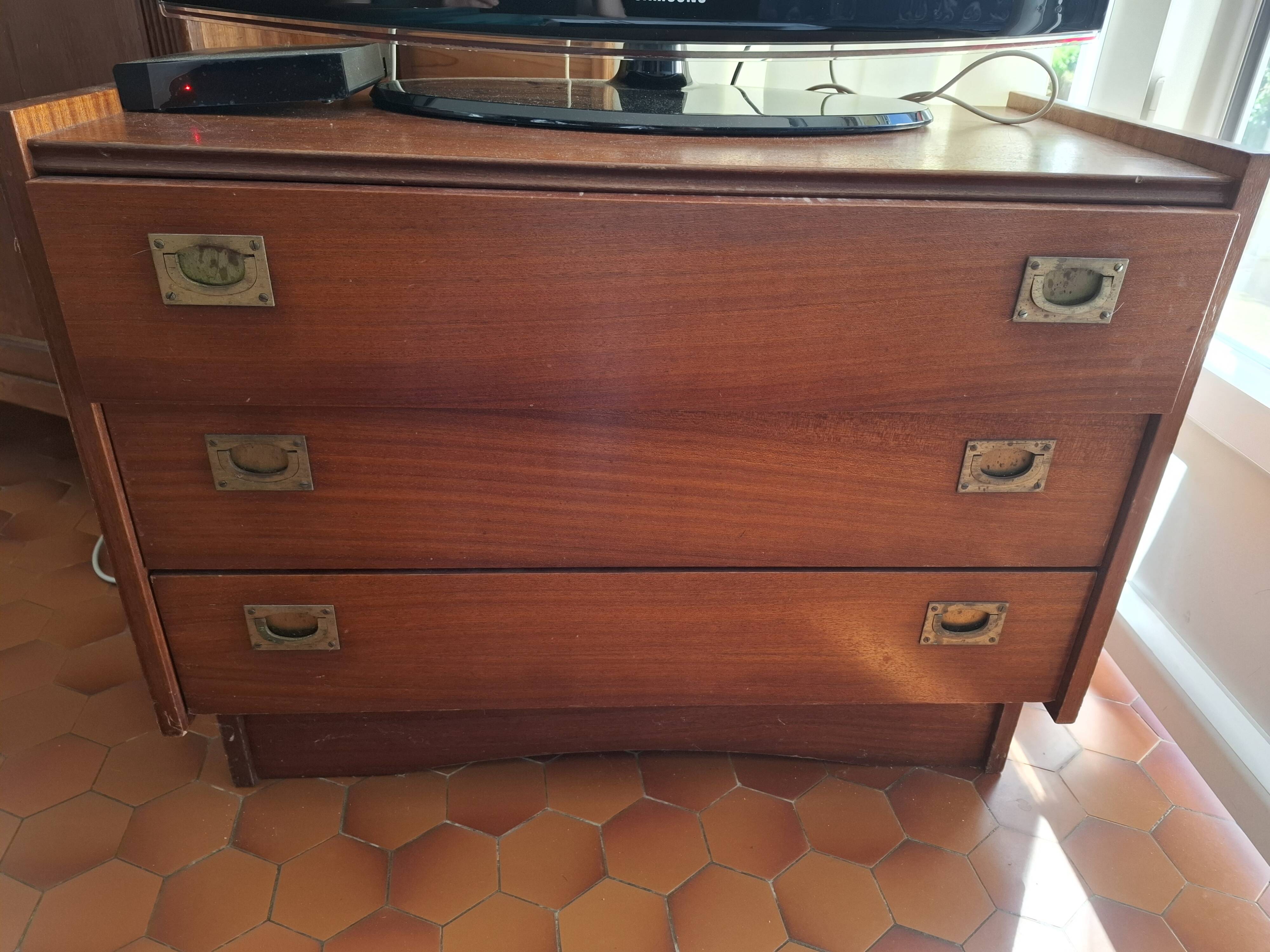 Gauthier Chest of Drawers