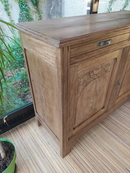Parisian art deco sideboard in natural chestnut