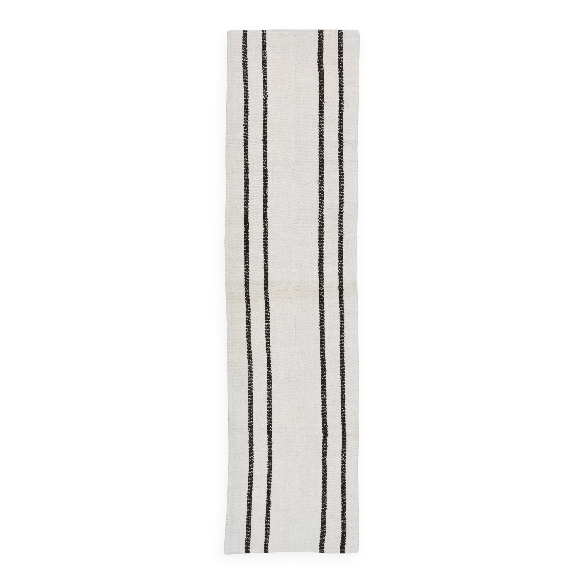 White Black Modern Striped Vintage Runner Rug, 68x276Cm