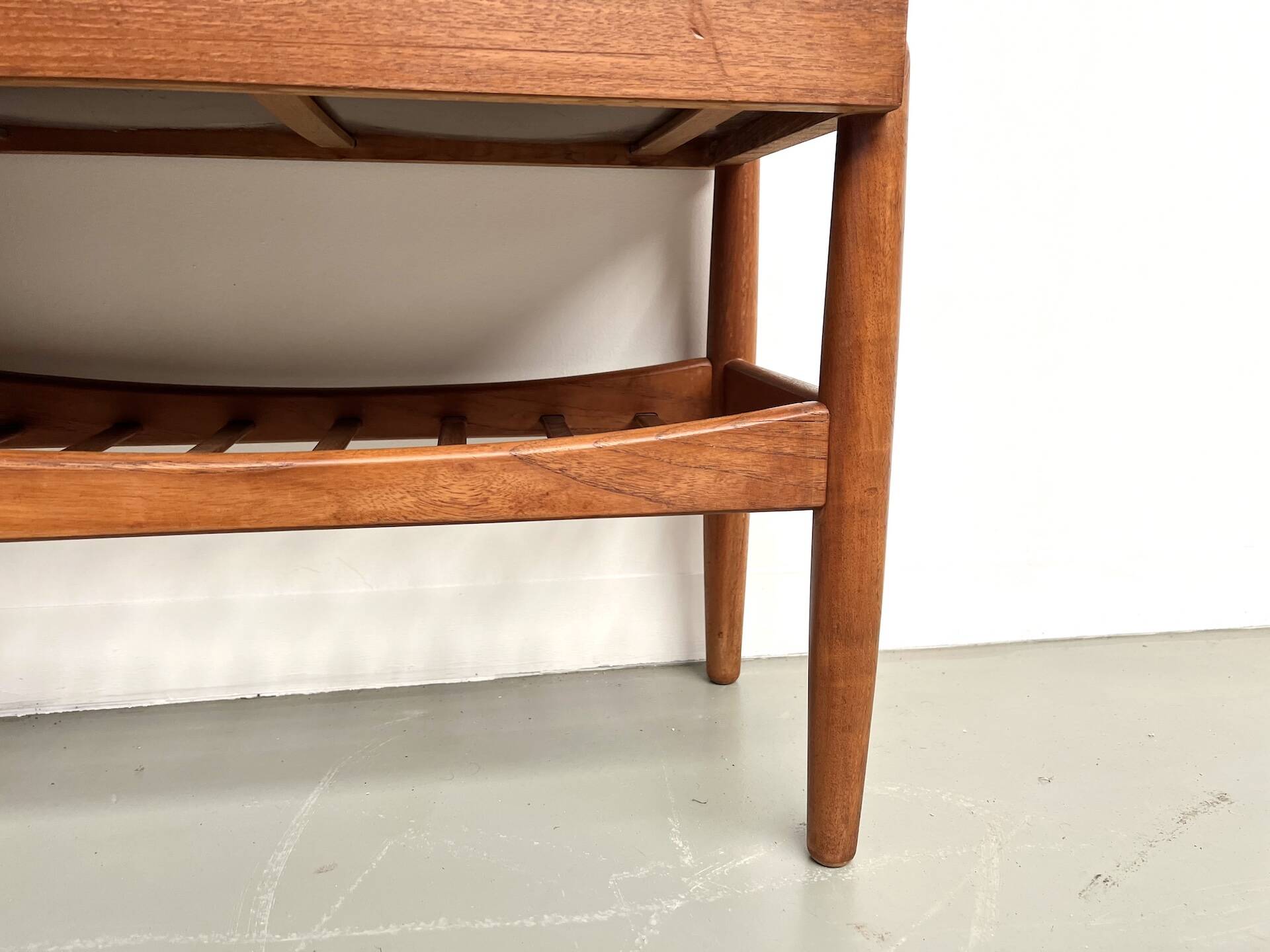 Arne Wahl Iversen teak planter