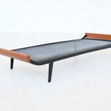 Dick Cordemeijer Cleopatra daybed white fabric Auping Netherlands 1954