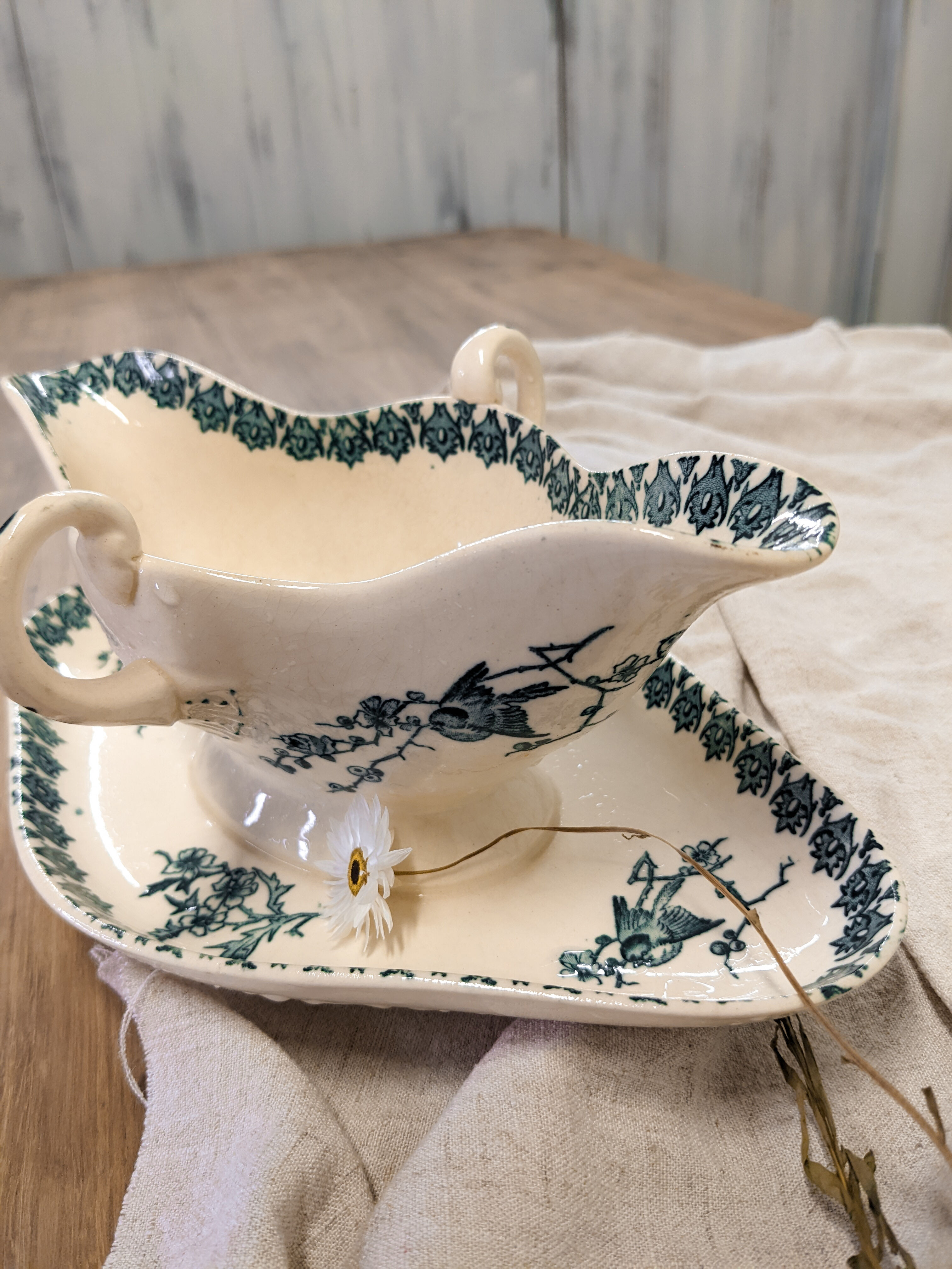 Sauce boat terre de fer