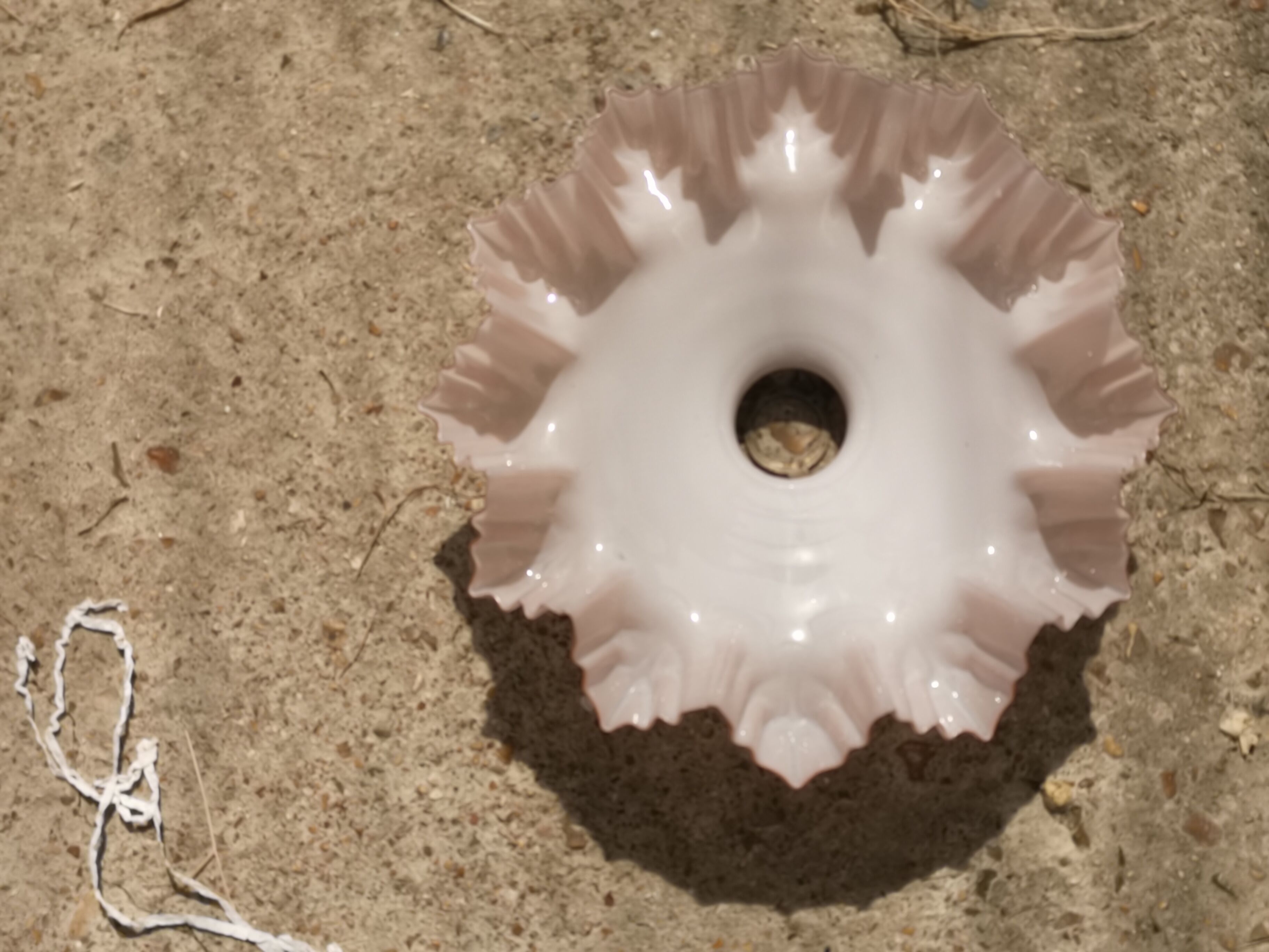 Suspension in pink opaline year 60