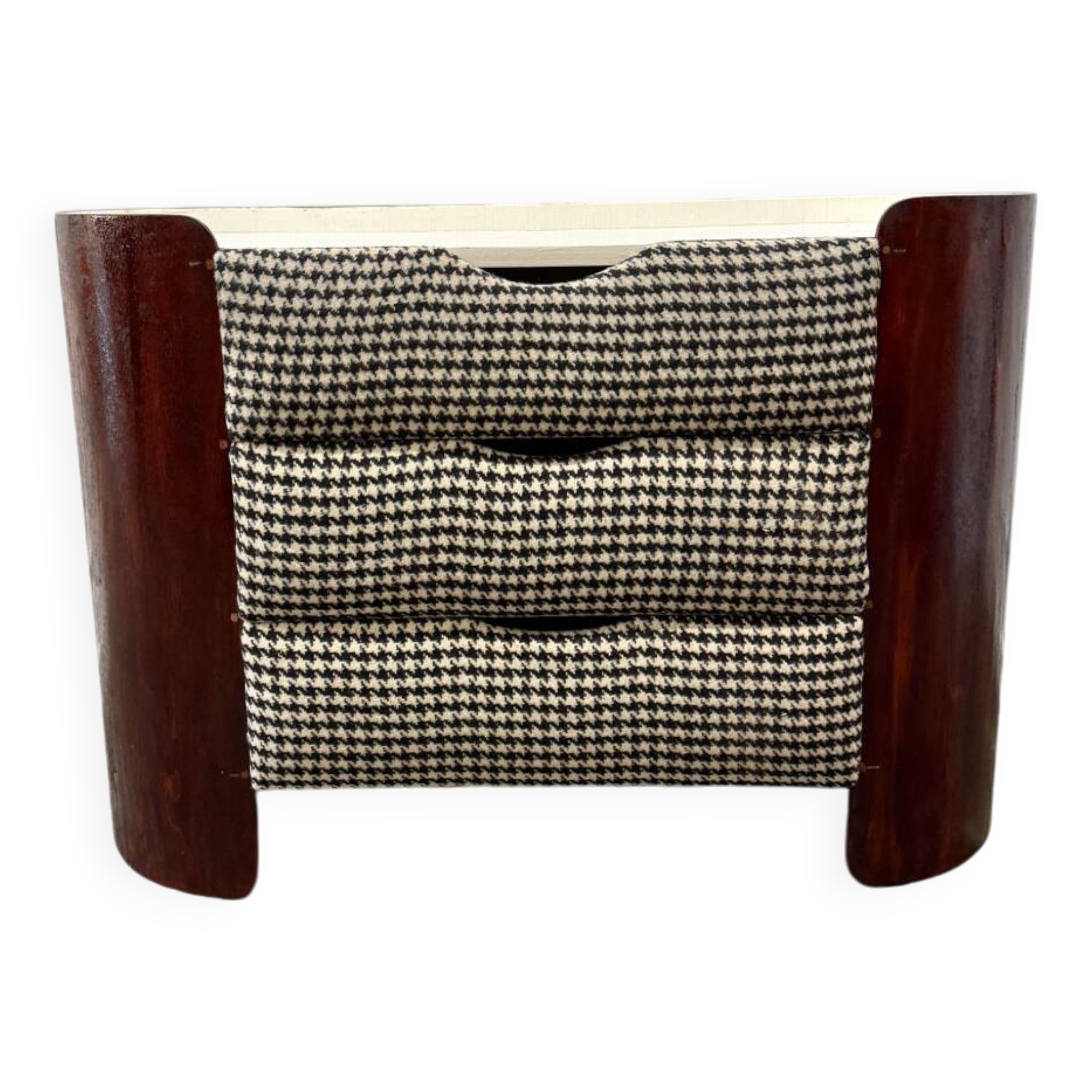 70s chest of drawers