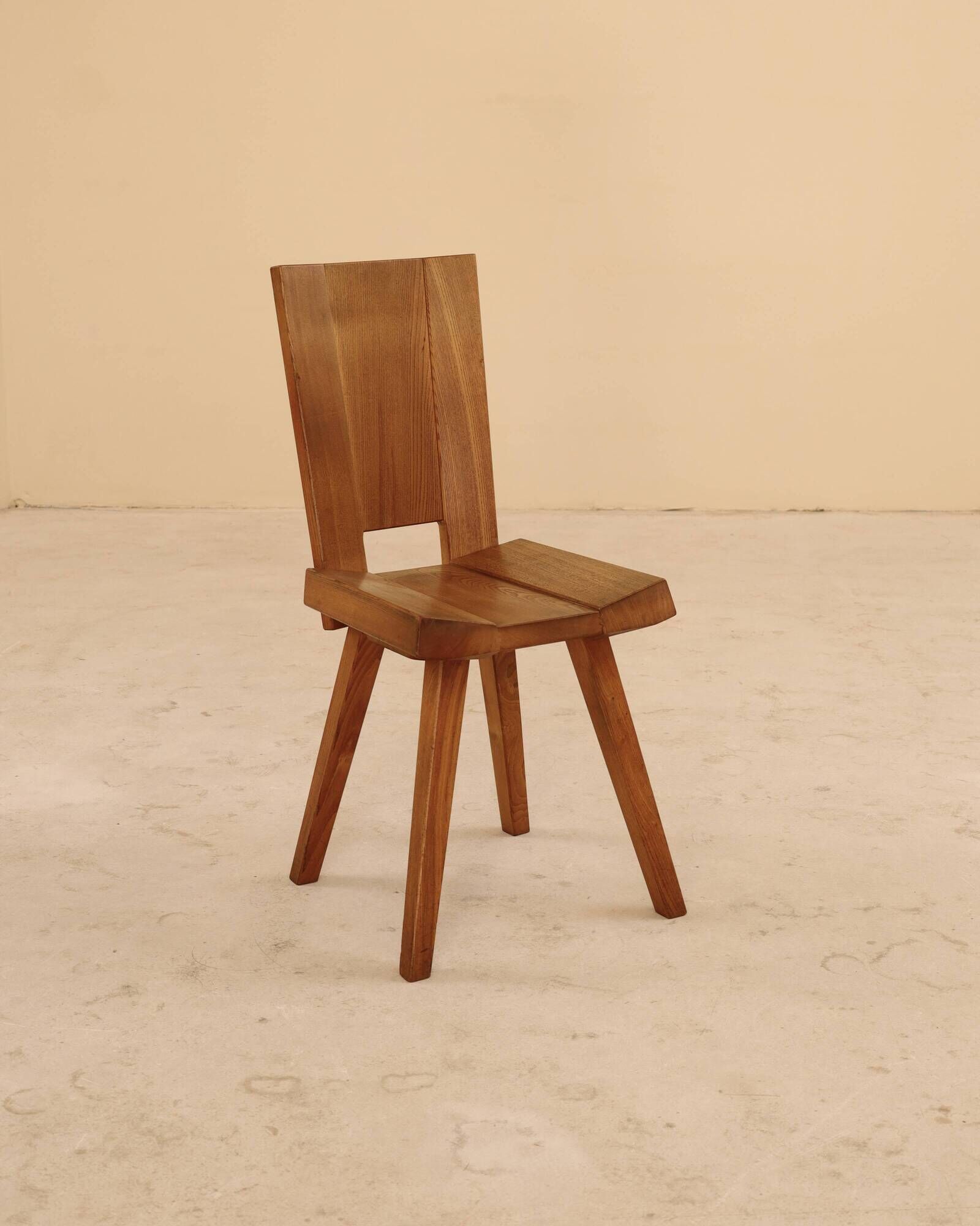 Chairs in elm, Atelier C. Demoyen, France, 1980s