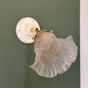 Applique tulipe vintage en verre dépoli