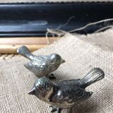 Lot of two metal birds