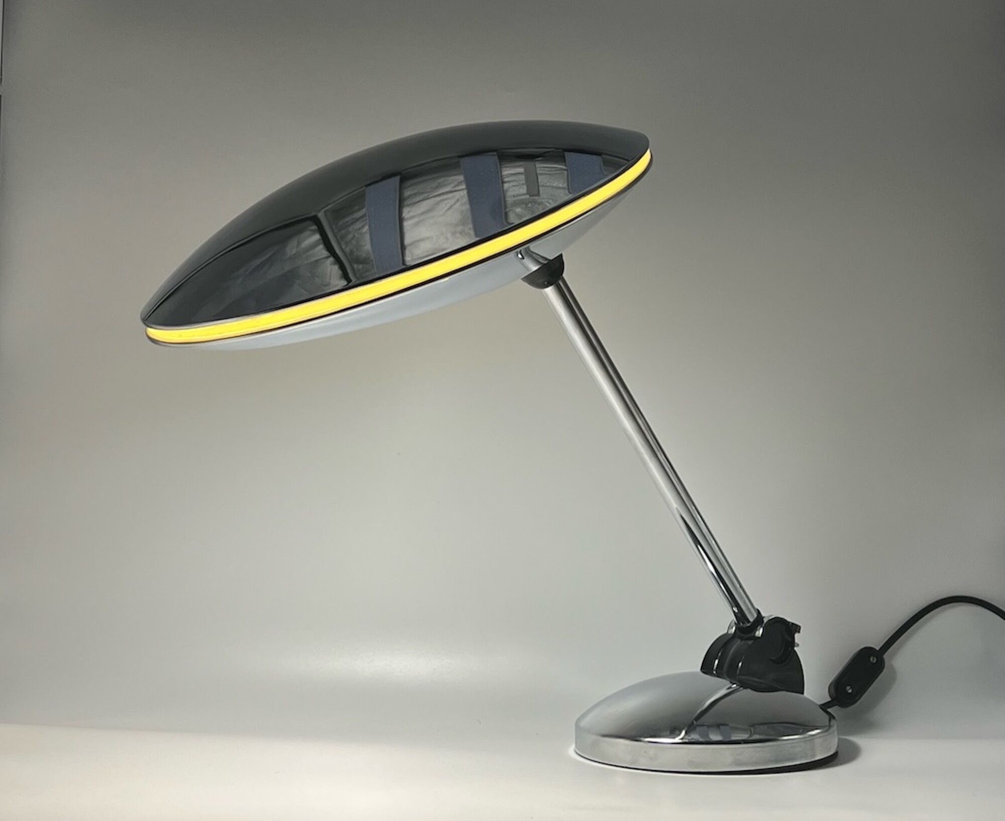 Lampe chromée space age aluminor france, années 60