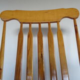 Rocking-chair fan folder