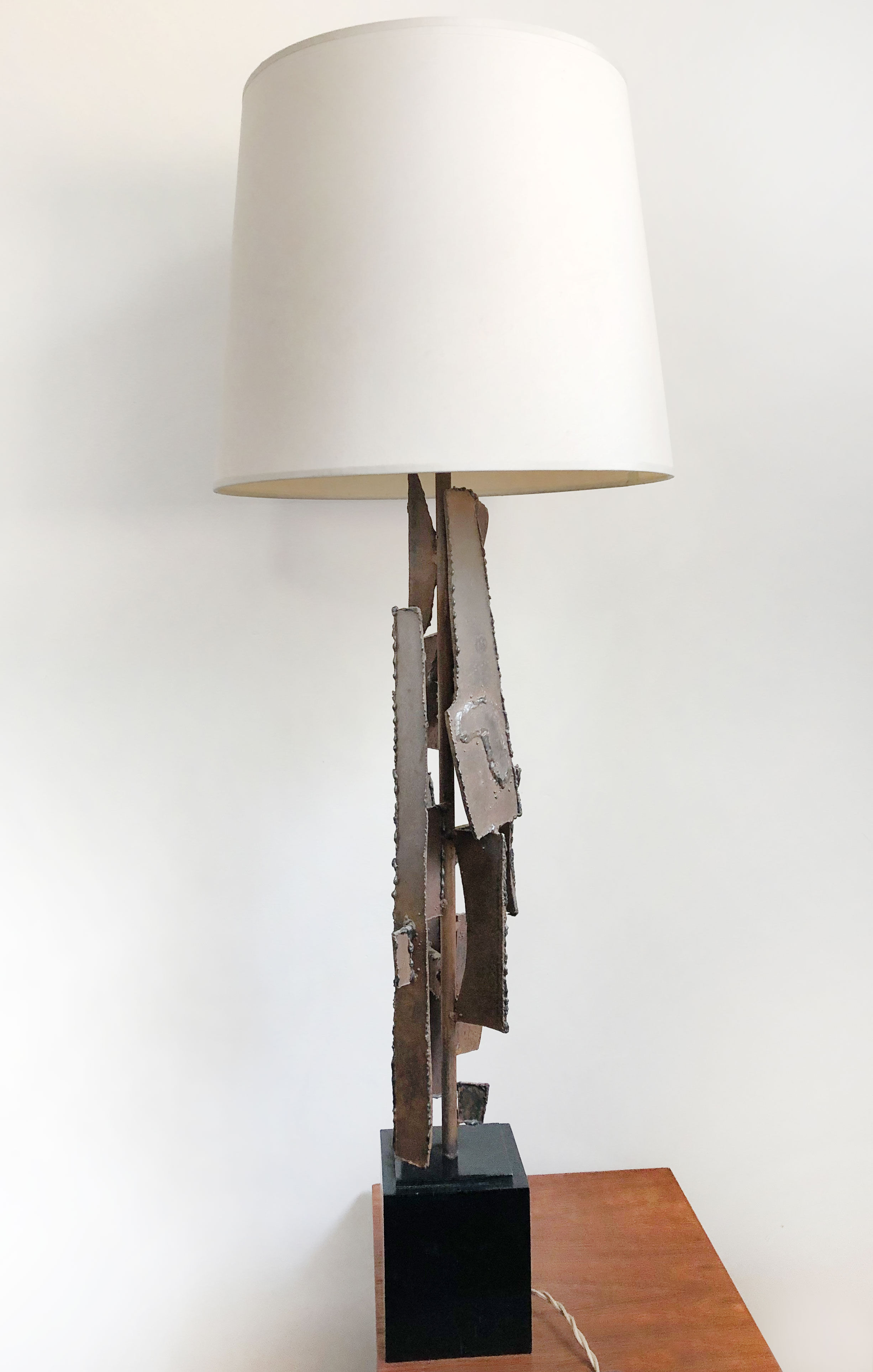 LAUREL USA - LAMP by sculptor RICHARD BARR