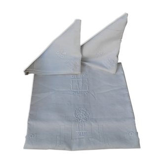 Set of sheet and 2 antique pillowcases in linen embroidered Art Deco