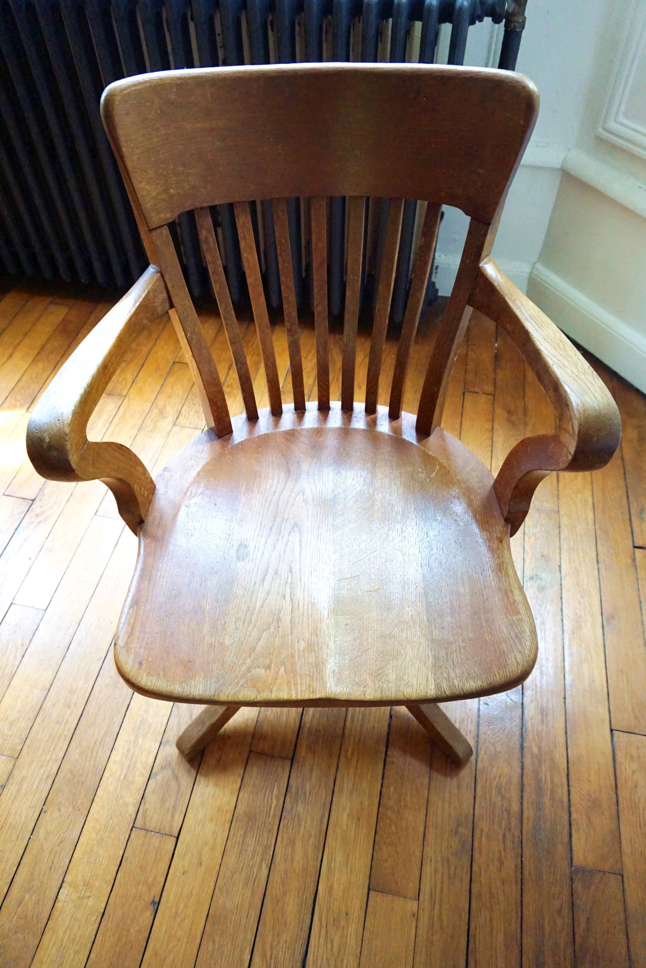 American rotating armchair office 30s