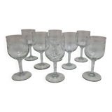 8 verres en cristal gravés