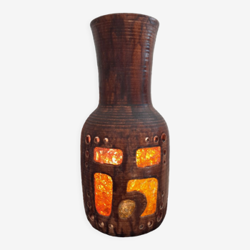 Vase lamp