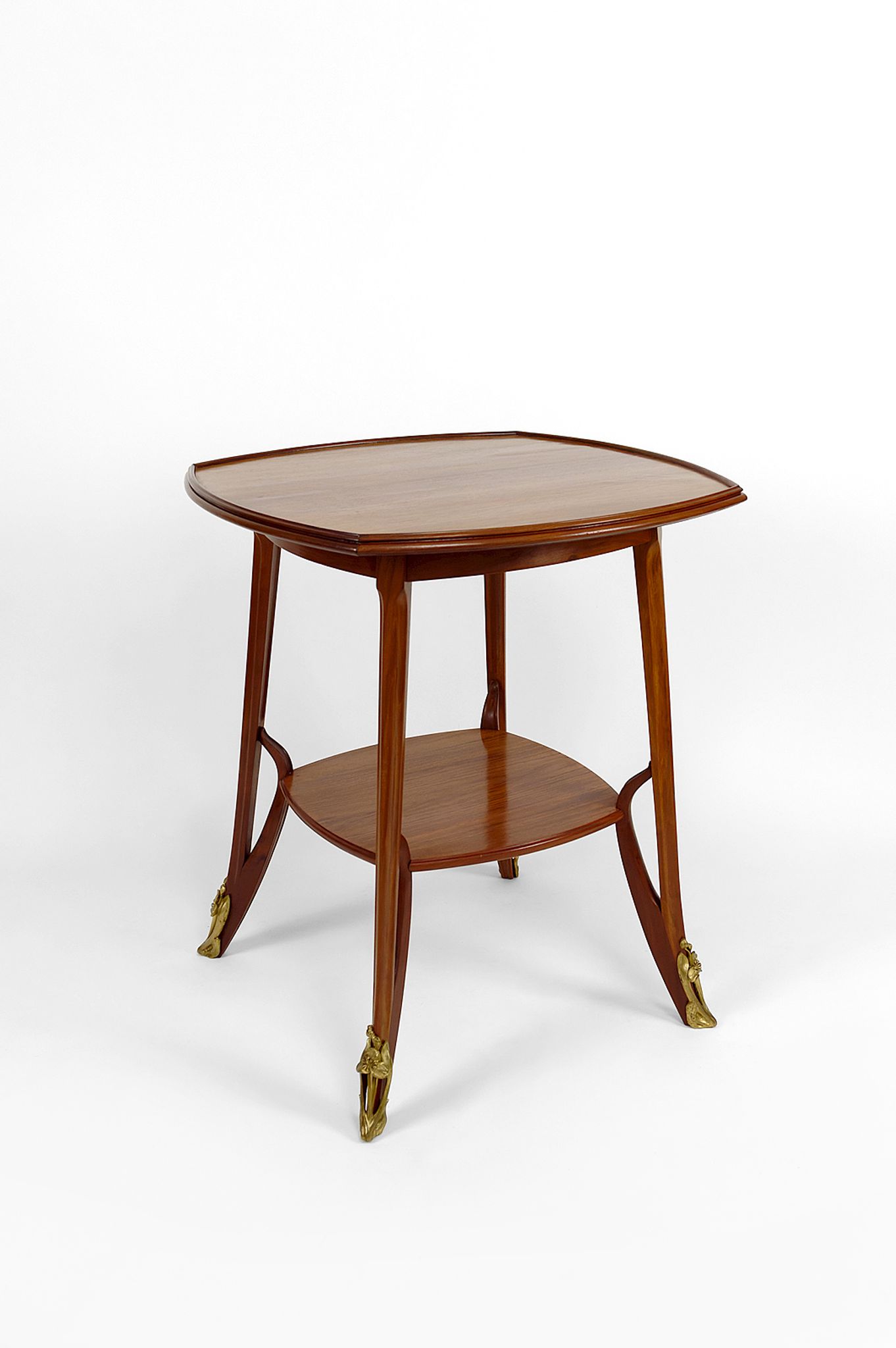 Pedestal table "Olga" by Louis Majorelle in mahogany, France, circa 1900