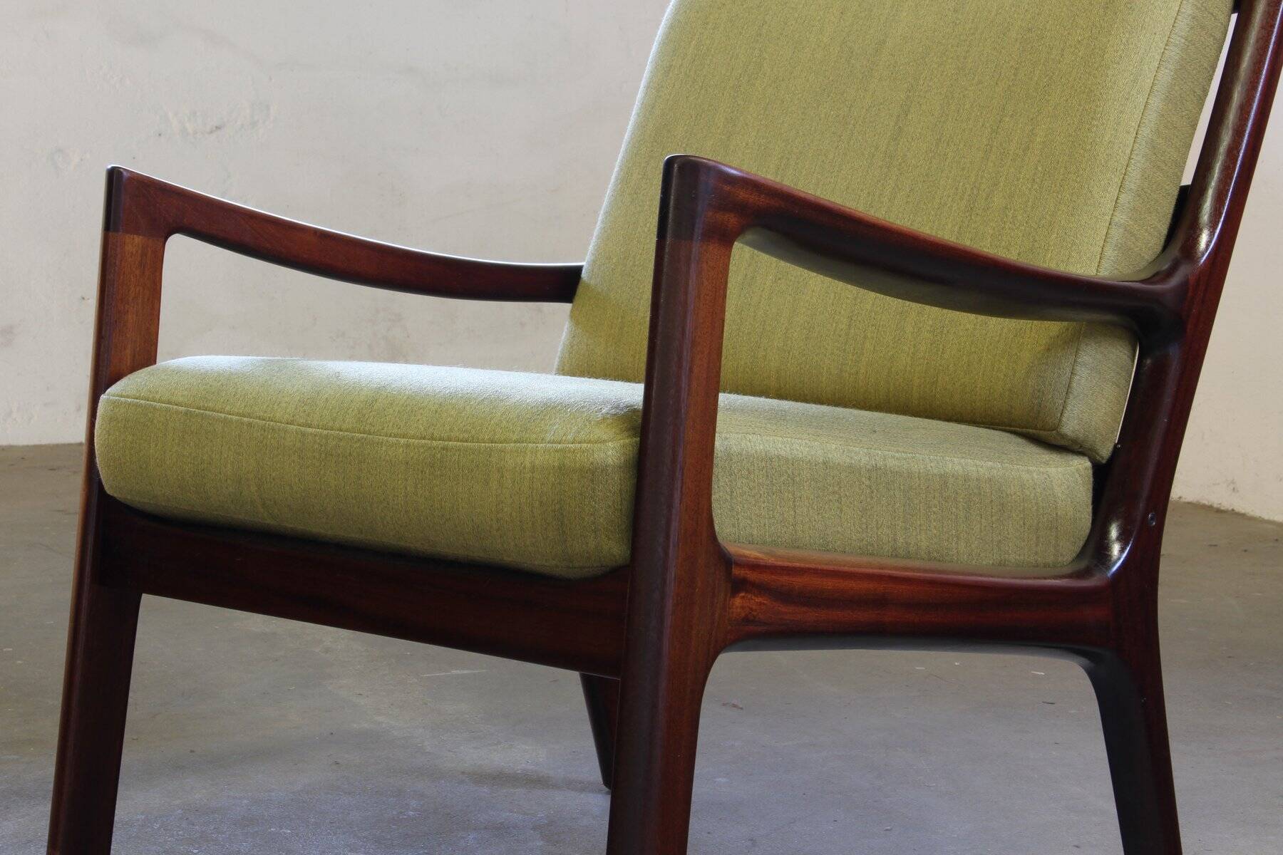 Fauteuil lounge Senator vintage en acajou, signé Ole Wanscher pour Cado, années 1960