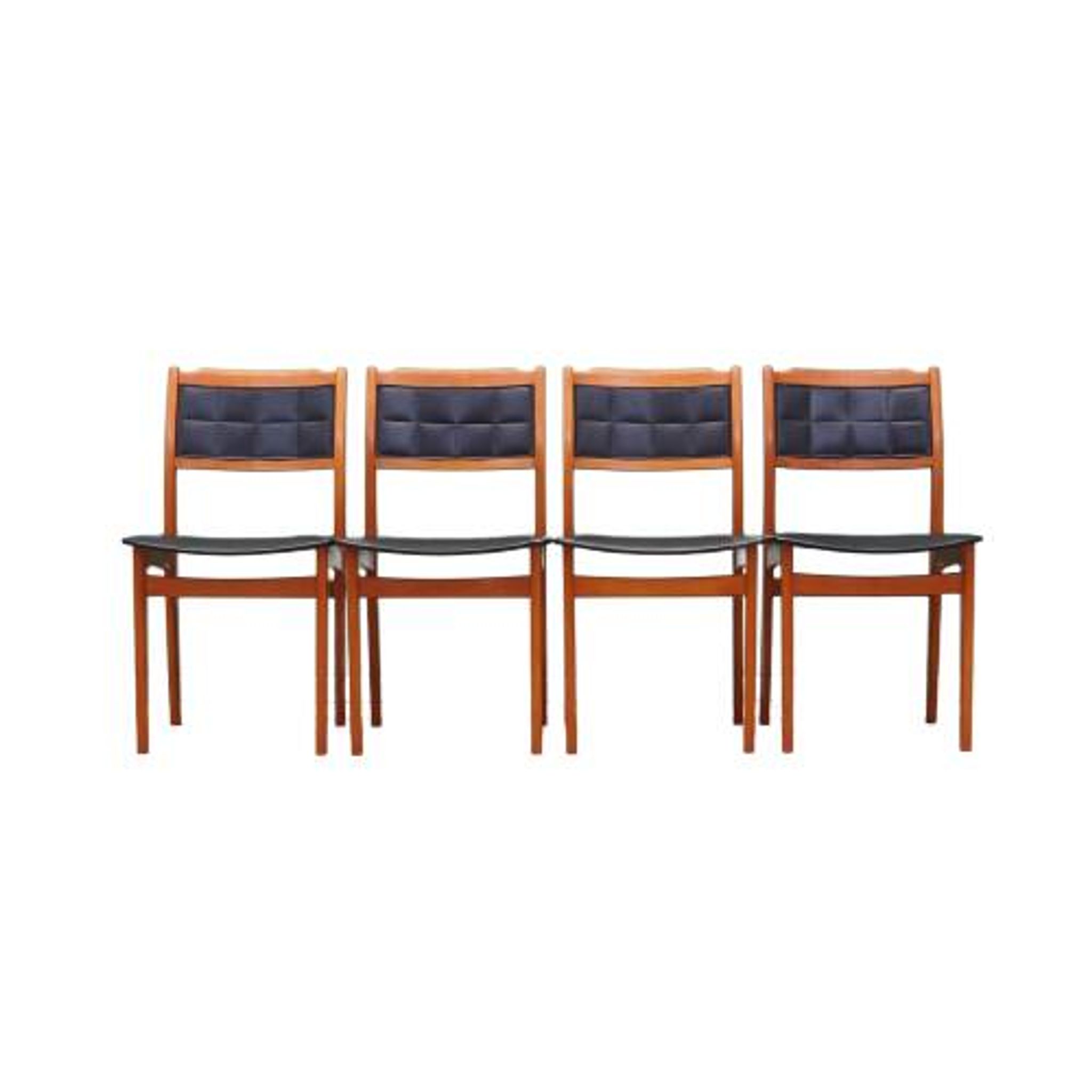 Ensemble de quatre chaises en hêtre, design danois, années 1970, production : Danemark