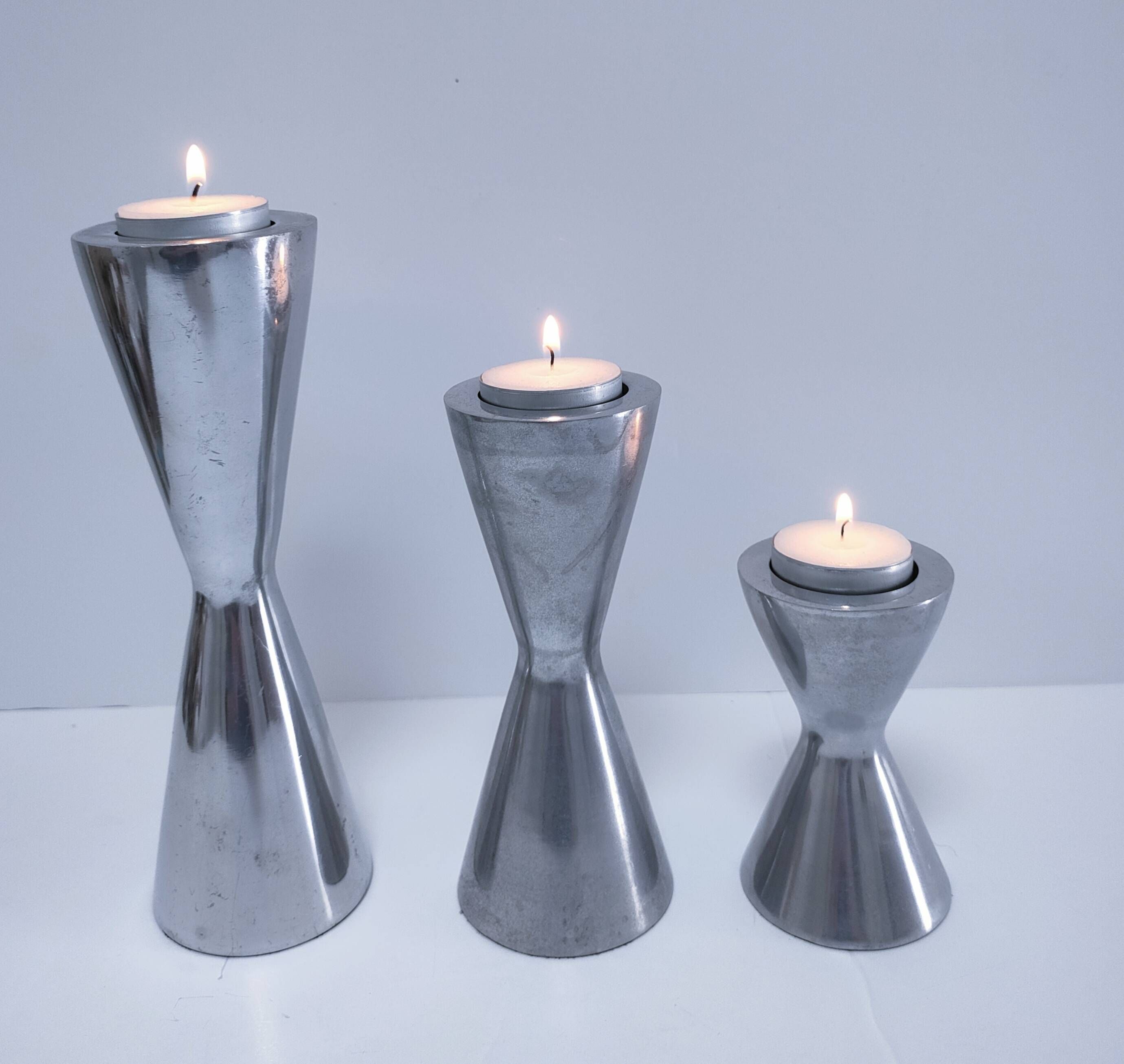 3 bougeoirs "diabolo" en aluminium, 1990